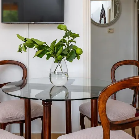 Casa Olympia Dilináta